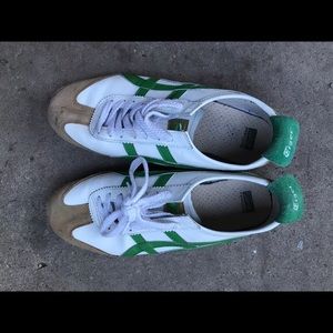 Vintage Onitsuka Tiger Mexico 66 smart shoes